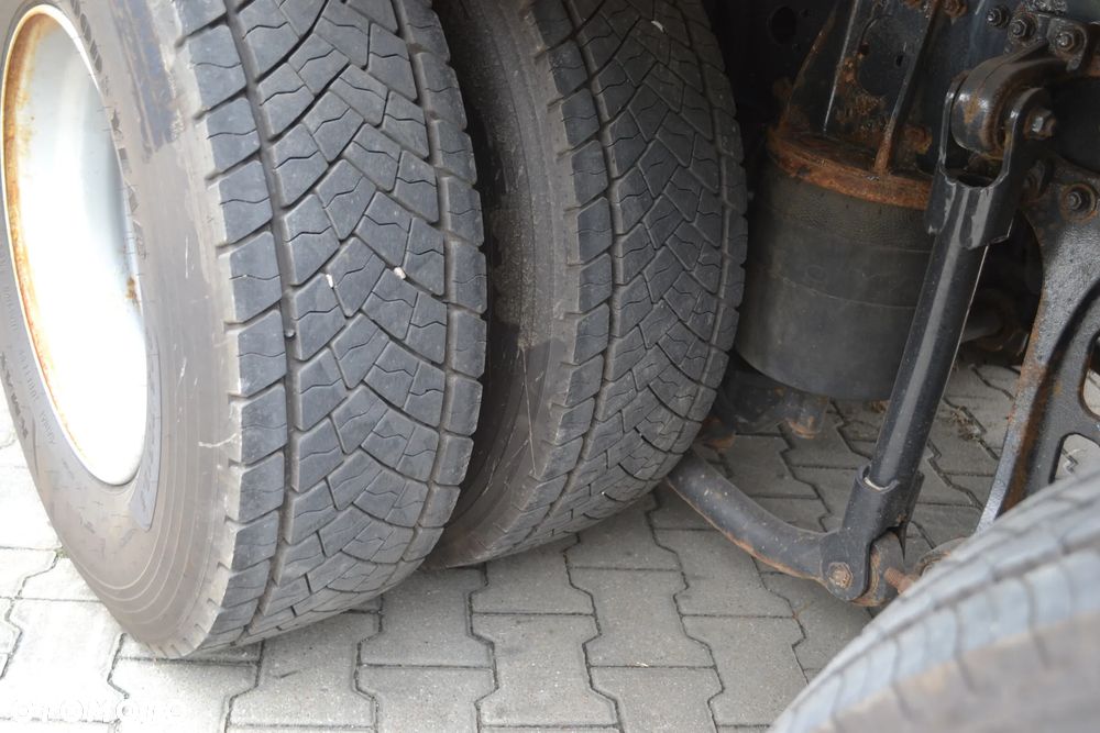 MAN TGM 26.290 TYLKO 263 tys. km TRZECIA OŚ SKRĘTNA POMOC DROGOWA SPECJALNY - 28