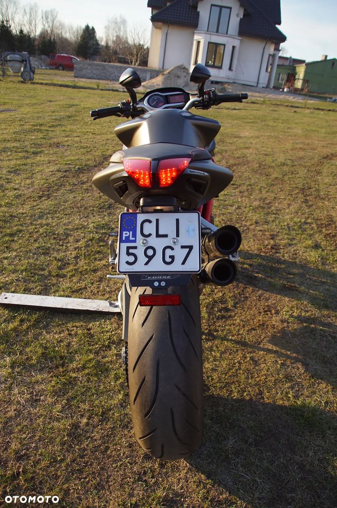 MV AGUSTA Brutale - 23