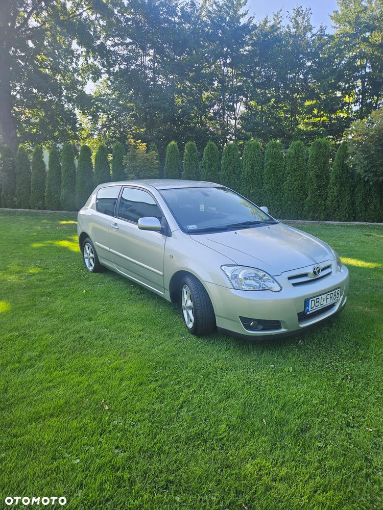 Toyota Corolla 1.6 VVT-i Prestige - 1