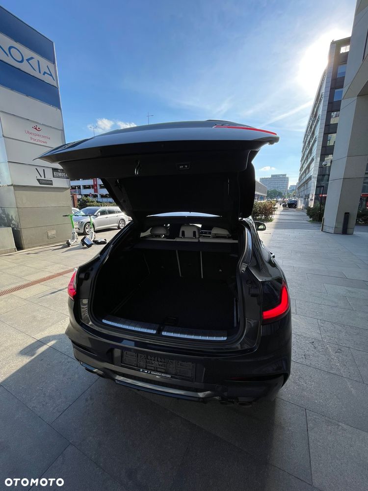 BMW X4 M xDrive M Competition - 8