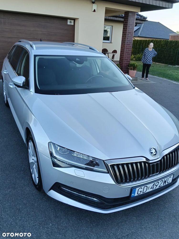 Skoda Superb 2.0 TSI Ambition DSG - 6
