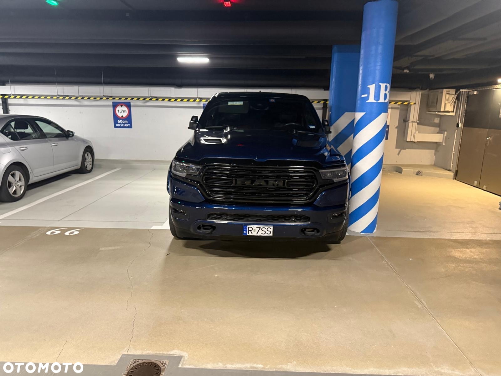 RAM 1500 5.7 Crew Cab Limited - 7