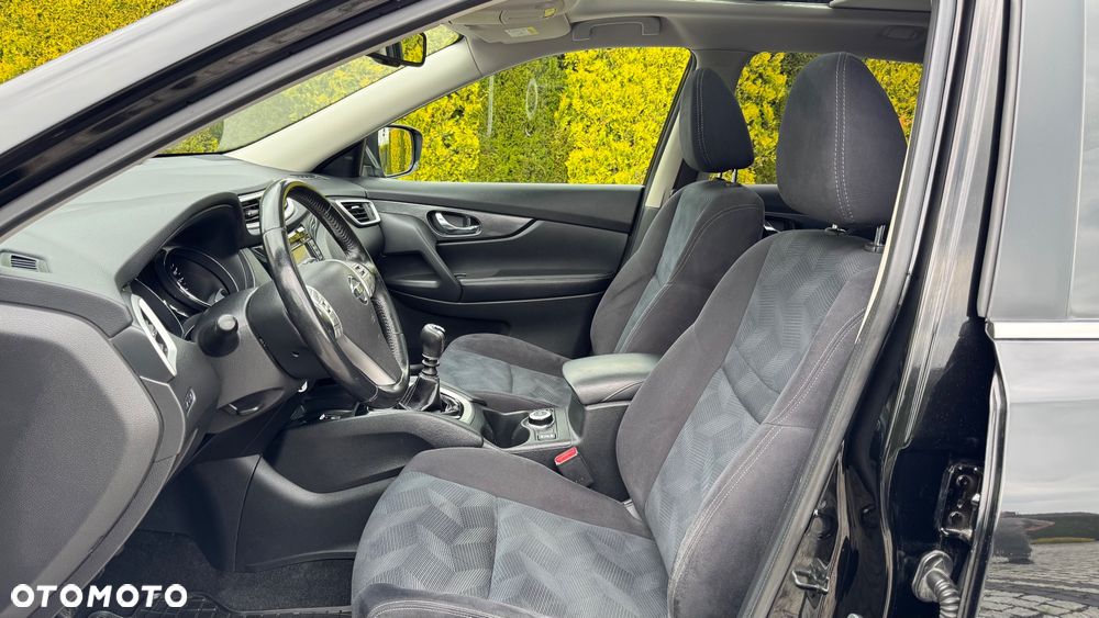 Nissan X-Trail 1.6 DCi Tekna 4WD - 34