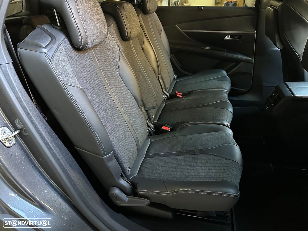Peugeot 5008 1.5 BlueHDi GT Line J19 EAT8 - 14