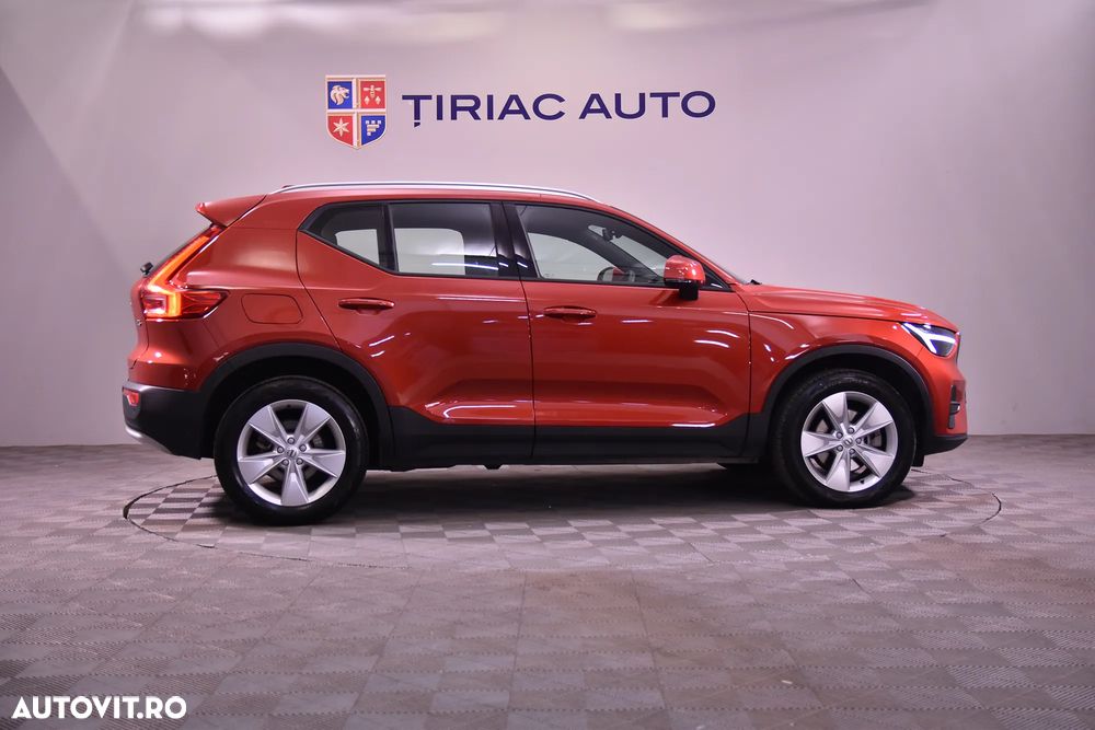 Volvo XC 40 B3 AT FWD MHEV Core - 6