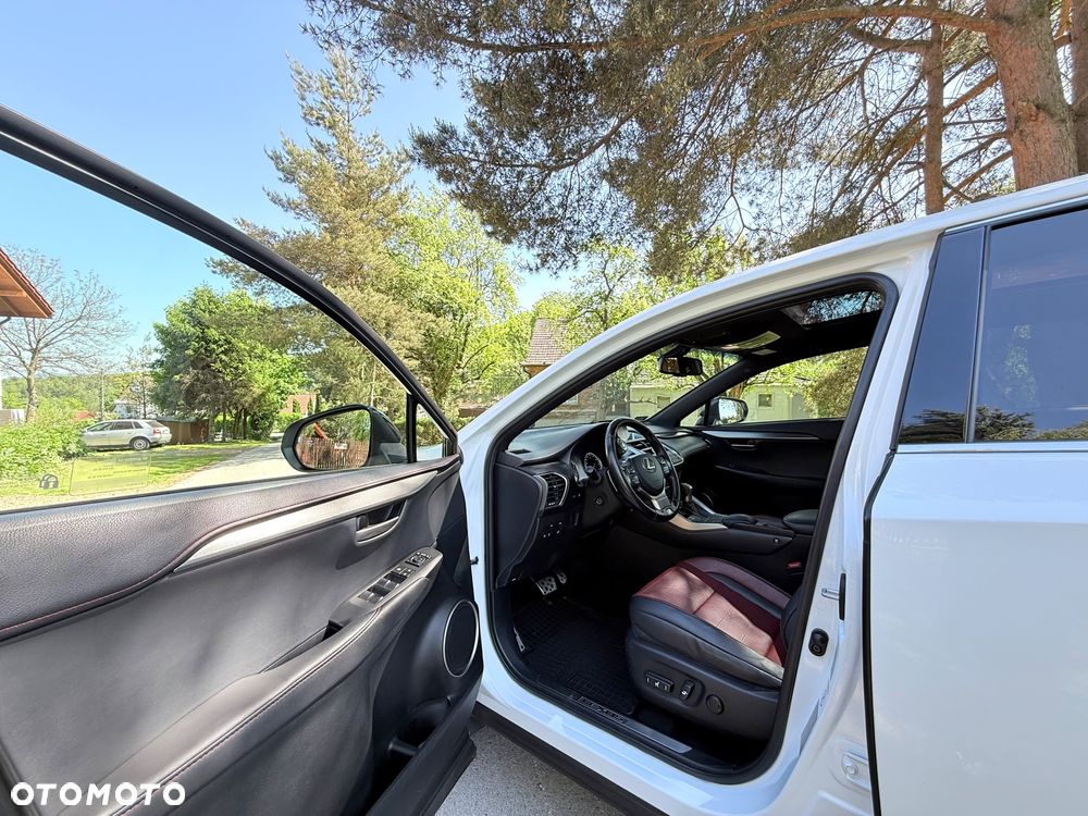Lexus NX 200t F Sport AWD - 13