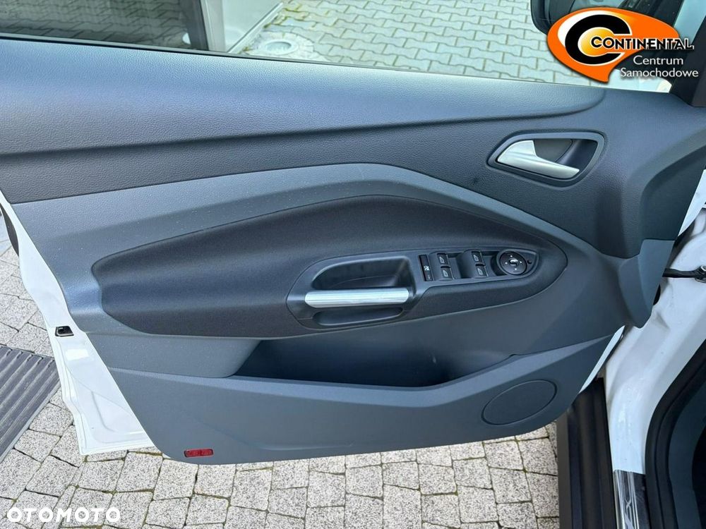 Ford C-MAX - 15