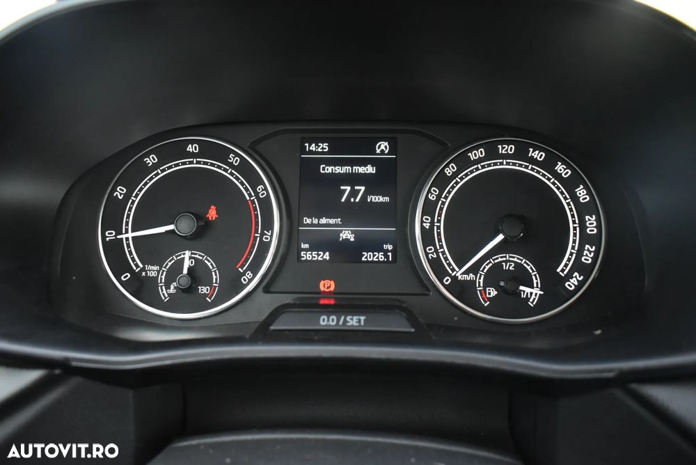 Skoda Fabia 1.0 TSI Ambition - 5