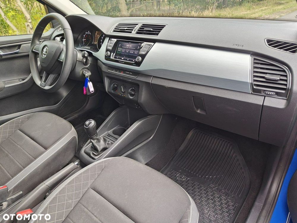 Skoda Fabia - 9