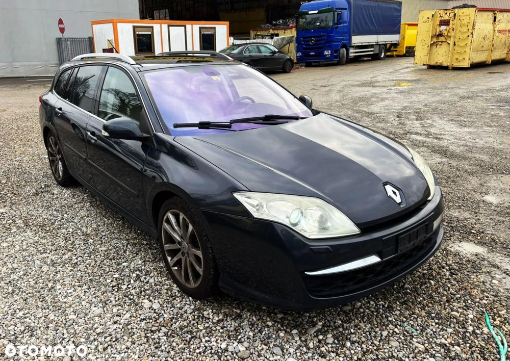 Renault Laguna V6 dCi 235 FAP Initiale - 1