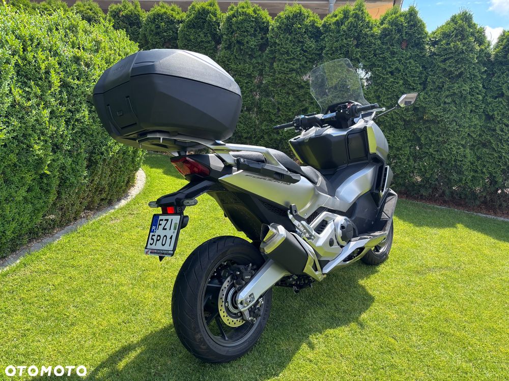 Honda NSS - 7