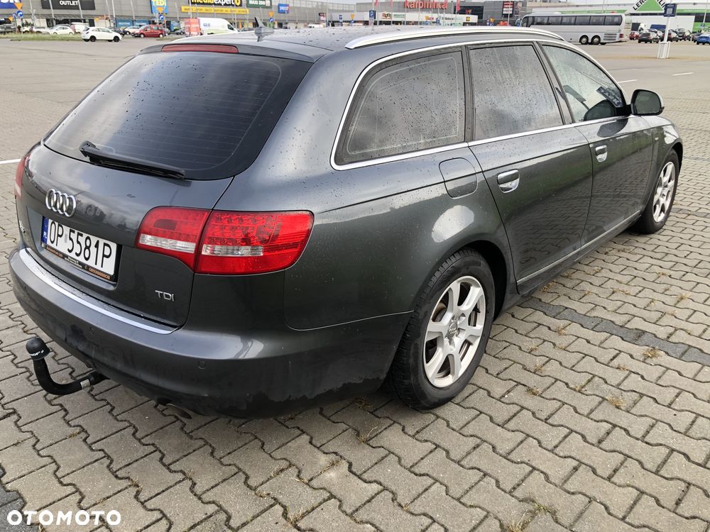 Audi A6 - 6