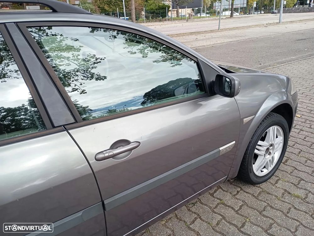 Renault Mégane Break 1.9 dCi C Dynamique - 19