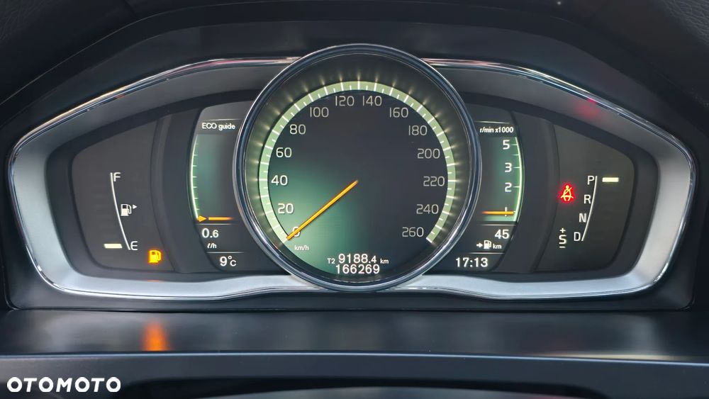 Volvo S60 D3 Geartronic RDesign - 21