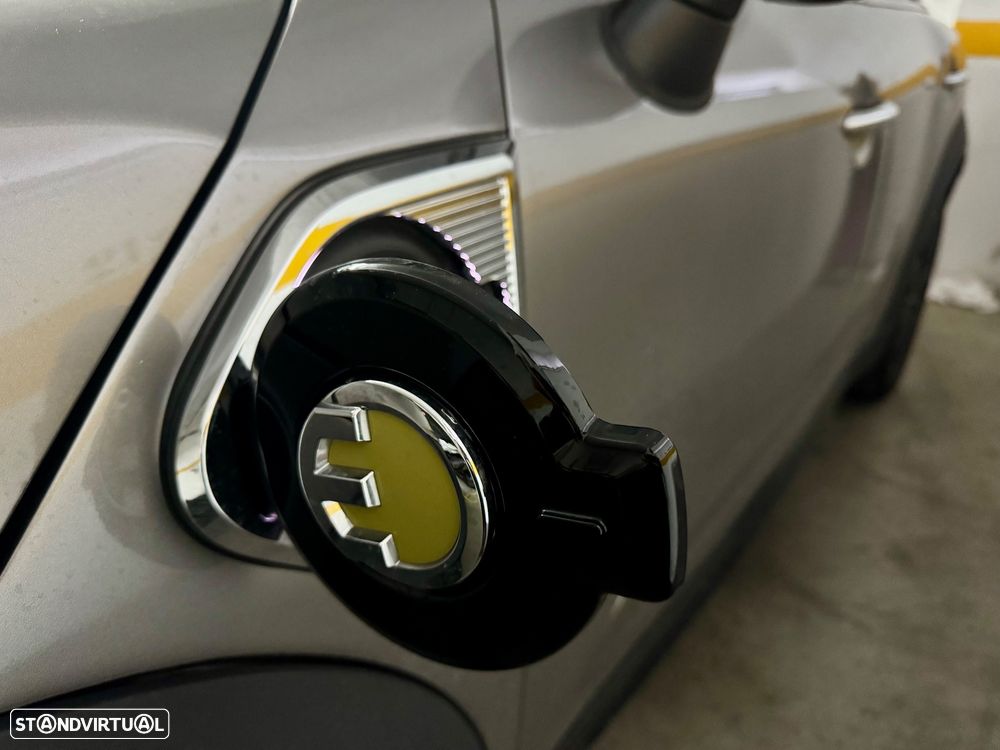 MINI Countryman Cooper SE ALL4 Auto - 29