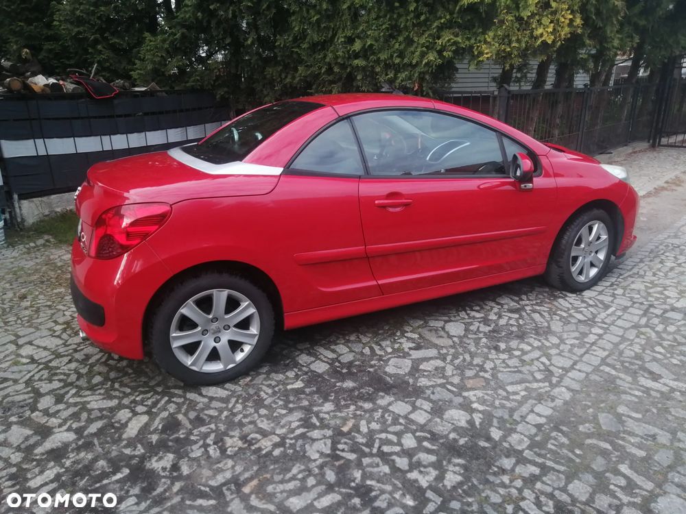 Peugeot 207 CC 120 VTi Urban Move - 11