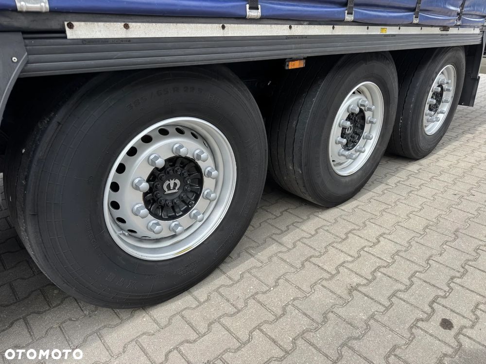 Krone SD Firanka Certyfikat XL, Dach podnoszony - 22