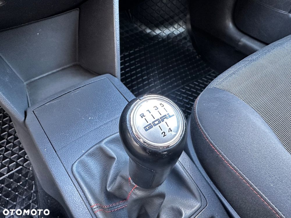 Volkswagen Polo 1.2 Comfortline - 20