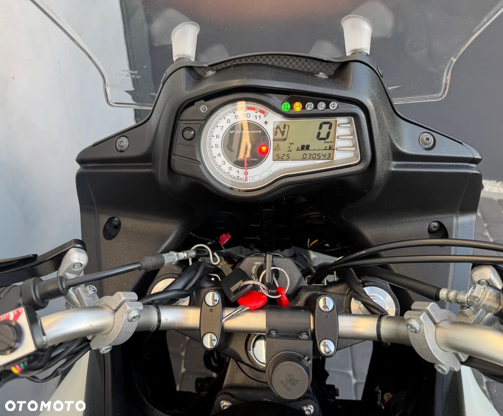 Suzuki V-STROM - 18