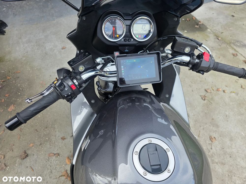 Suzuki Bandit - 11