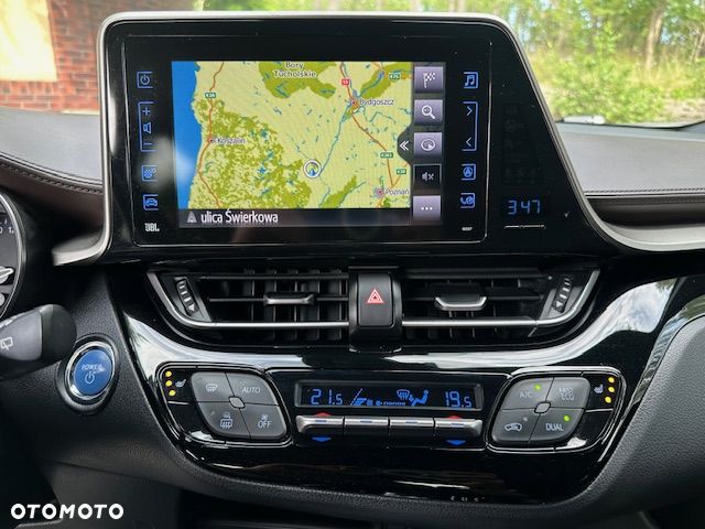 Toyota C-HR Style Selection - 28