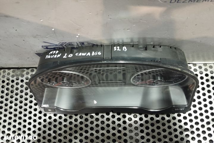 Ceasuri bord 5N0920871 5N0920871 Volkswagen VW Tiguan 1 5N [2007 - 20 - 2