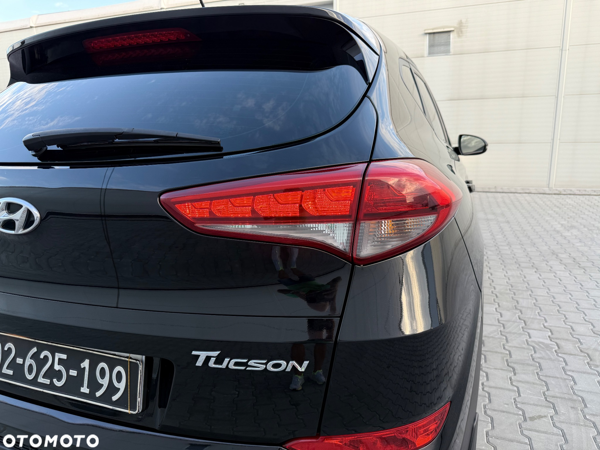Hyundai Tucson 1.7 CRDI BlueDrive Comfort 2WD - 11