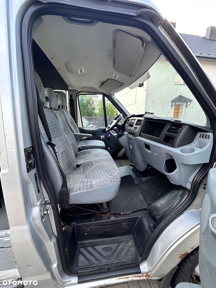 Ford Transit 140T350 - 8
