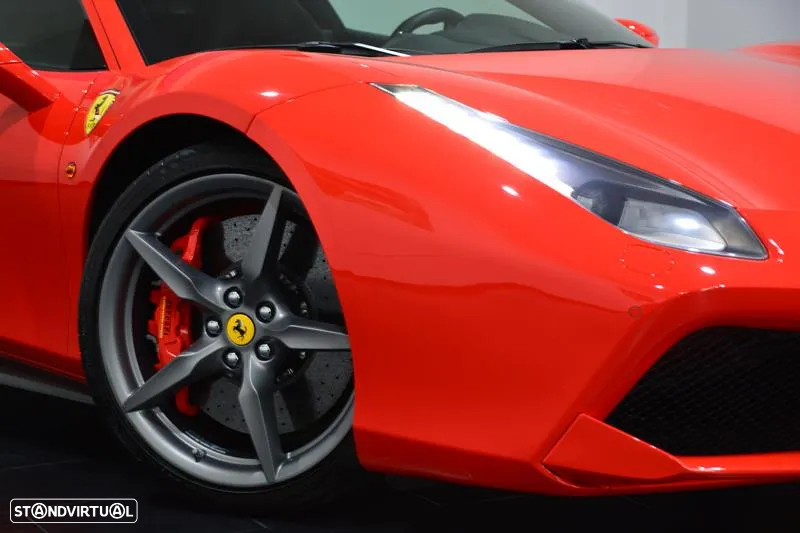 Ferrari 488 GTB - 15