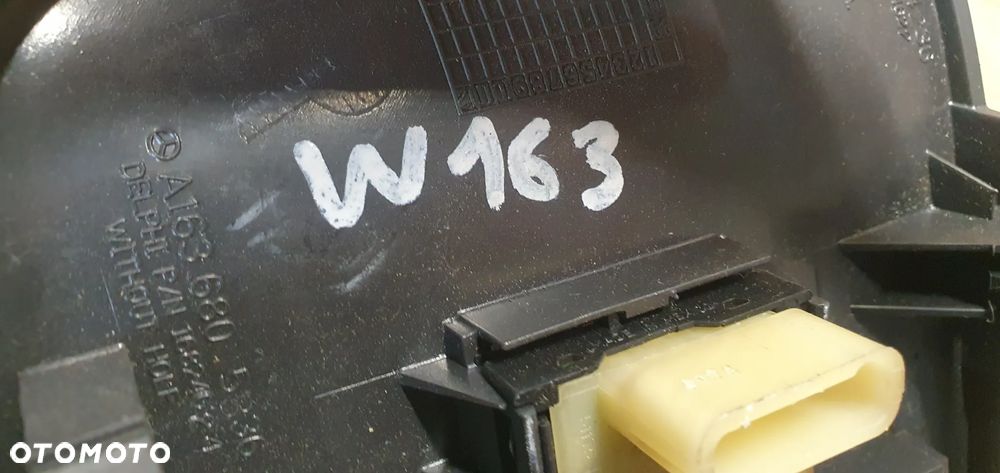 Osłona zaślepka deski konsoli włącznik spryskiwaczy Mercedes ML W163 A1636804236 A1636805836 - 8