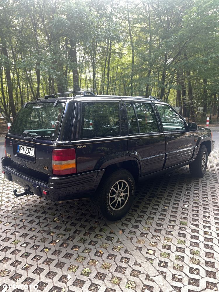 Jeep Grand Cherokee 5.2 Limited - 2