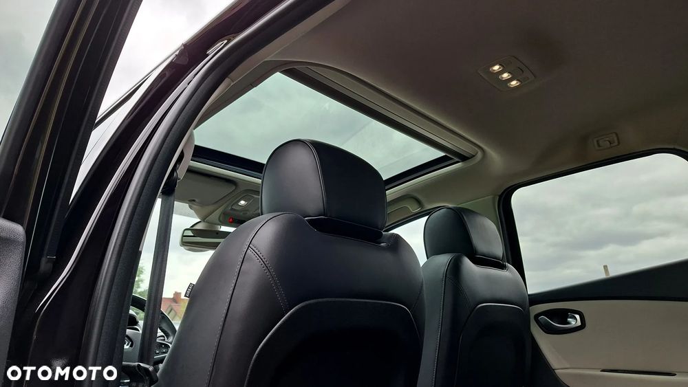Renault Captur ENERGY TCe 120 Initiale Paris - 32