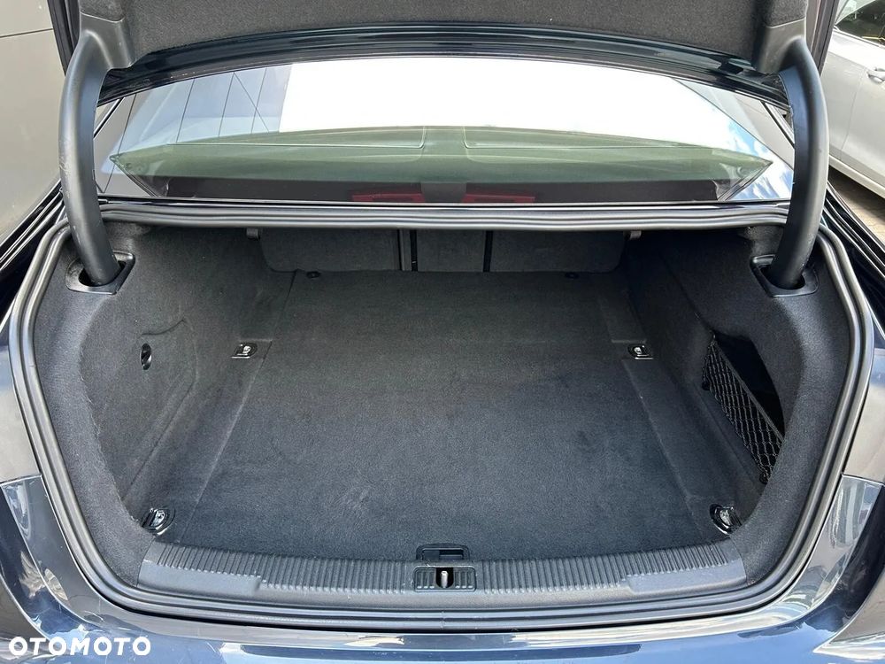 Audi S6 Limousine - 10