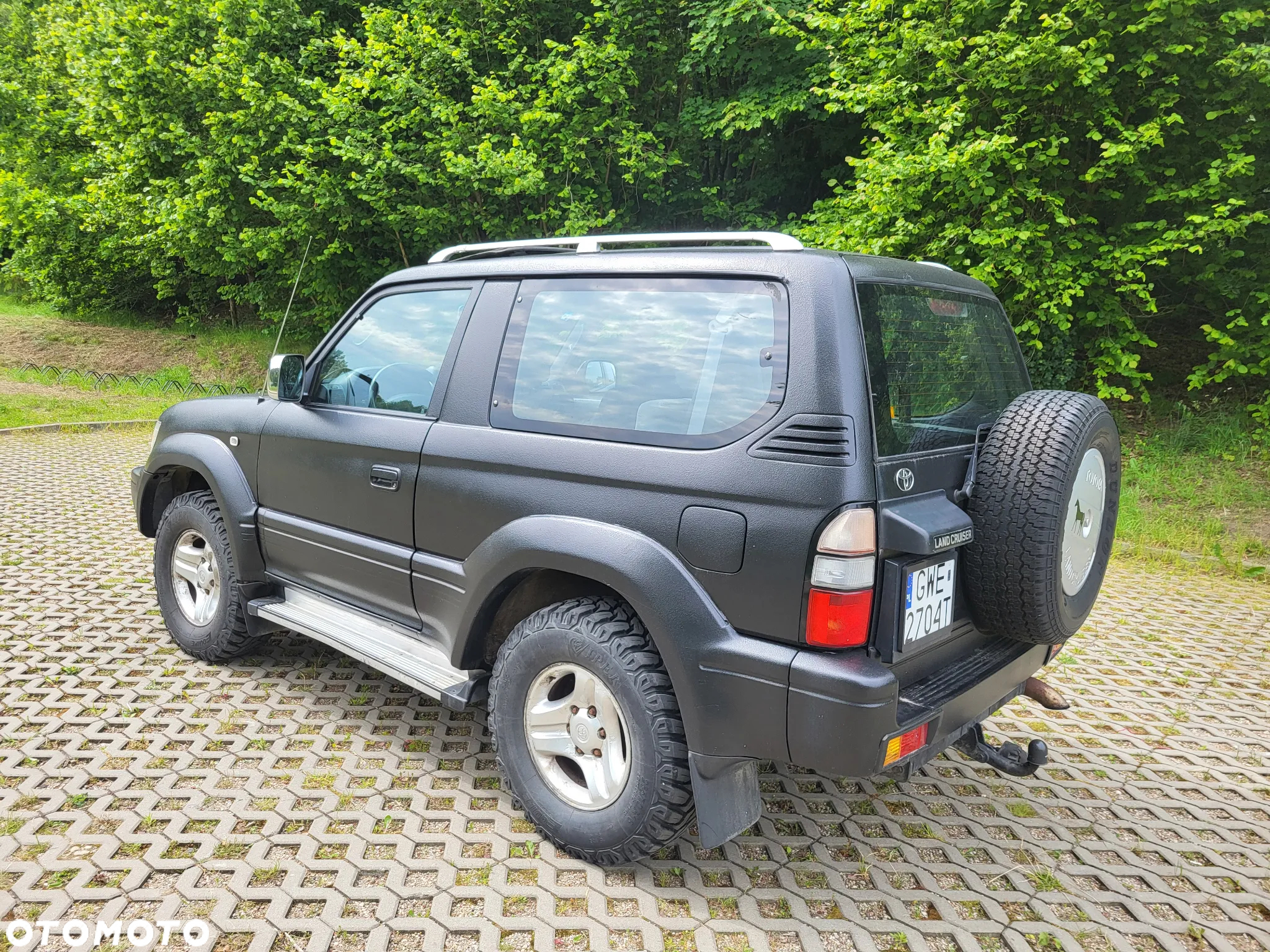 Toyota Land Cruiser - 8
