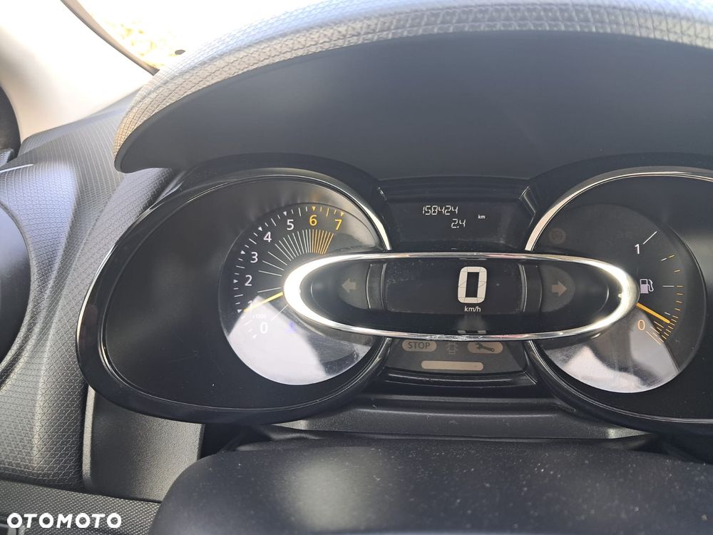 Renault Clio - 7