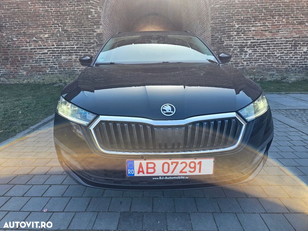 Skoda Octavia 2.0 TDI DSG Ambition - 24