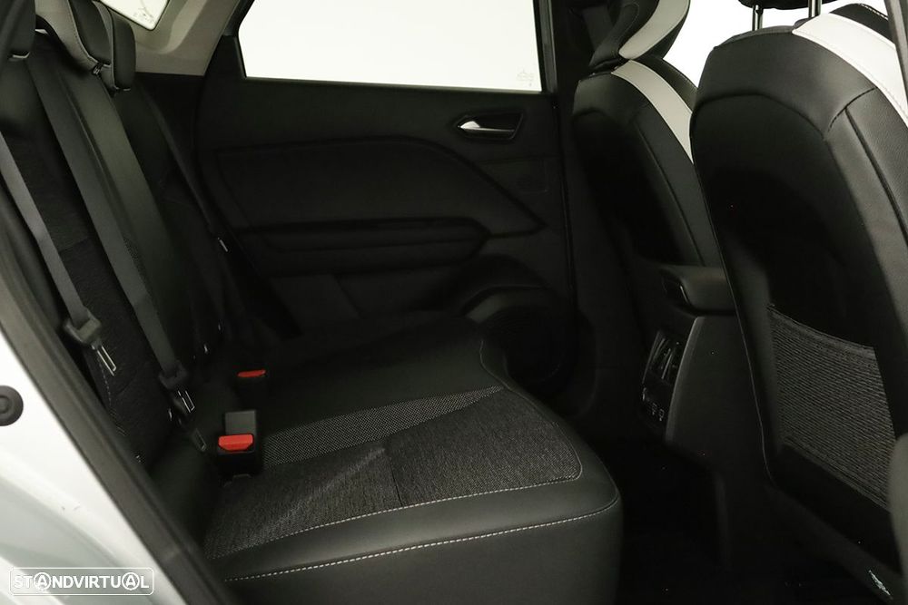Renault Captur 1.0 TCe Techno Bi-Fuel - 23
