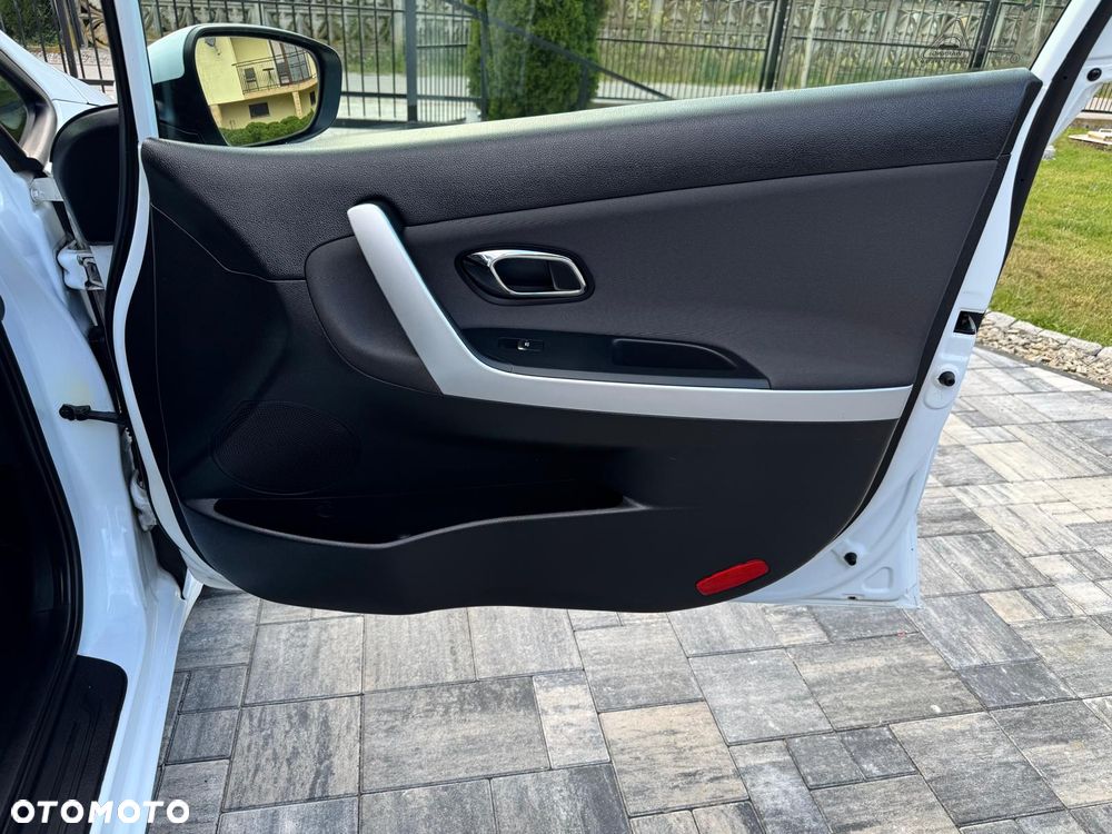 Kia Ceed 1.4 CVVT Dream-Team Edition - 18