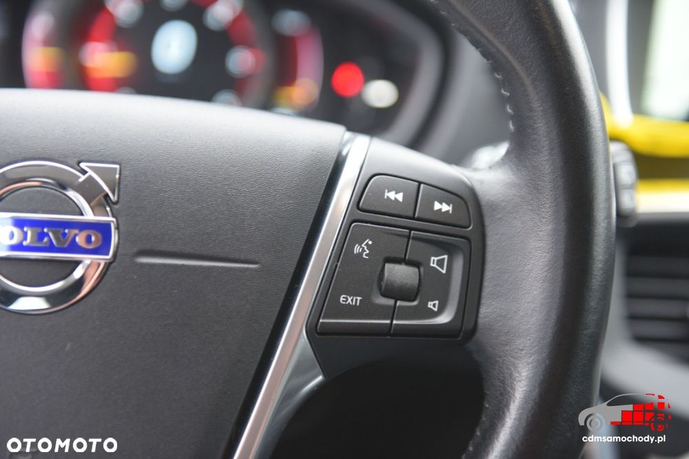 Volvo V40 - 32