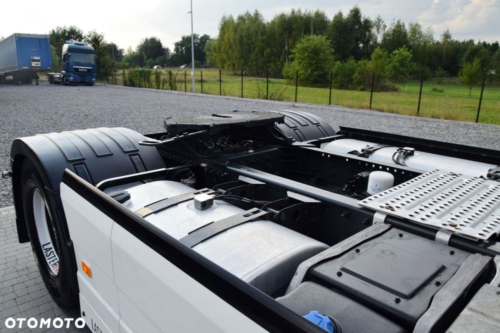 Volvo FH 500 Globetrotter XL - 19