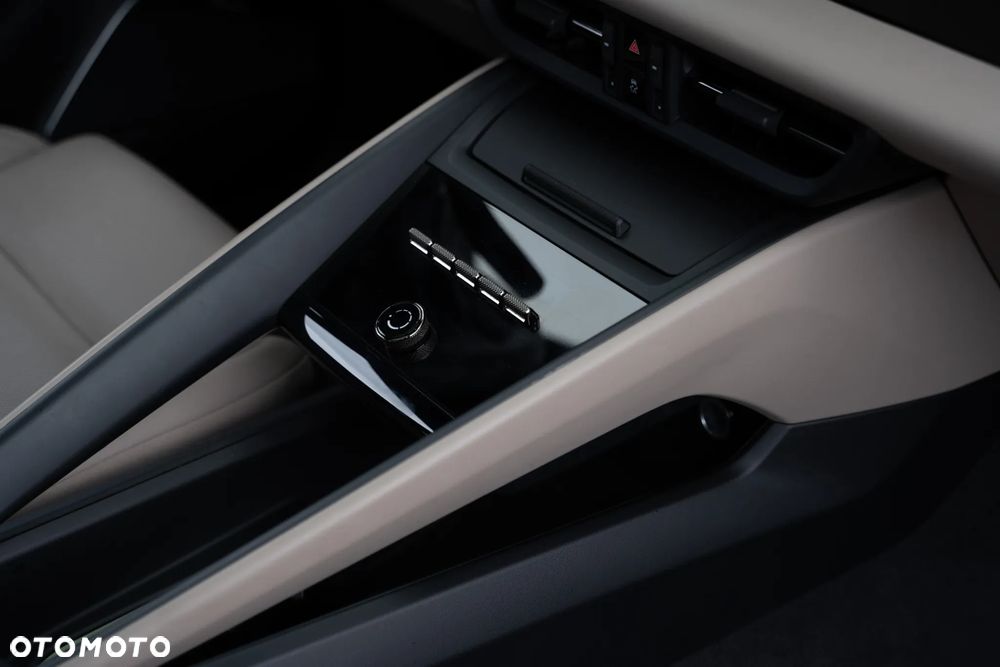 Porsche Macan Turbo 100kWh - 38