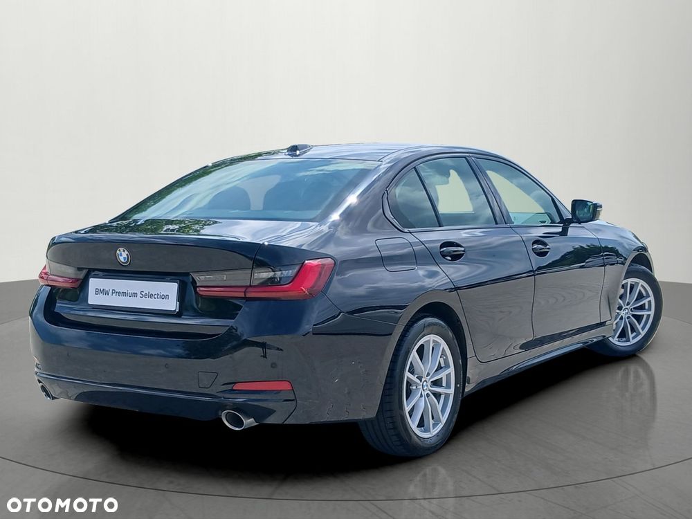 BMW Seria 3 318i - 6
