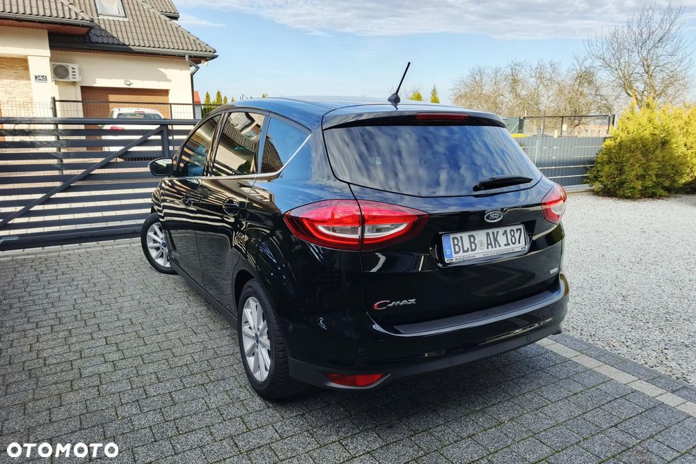 Ford C-MAX - 11