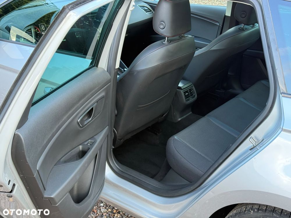 Seat Leon 1.8 TSI Ecomotive DSG FR - 15