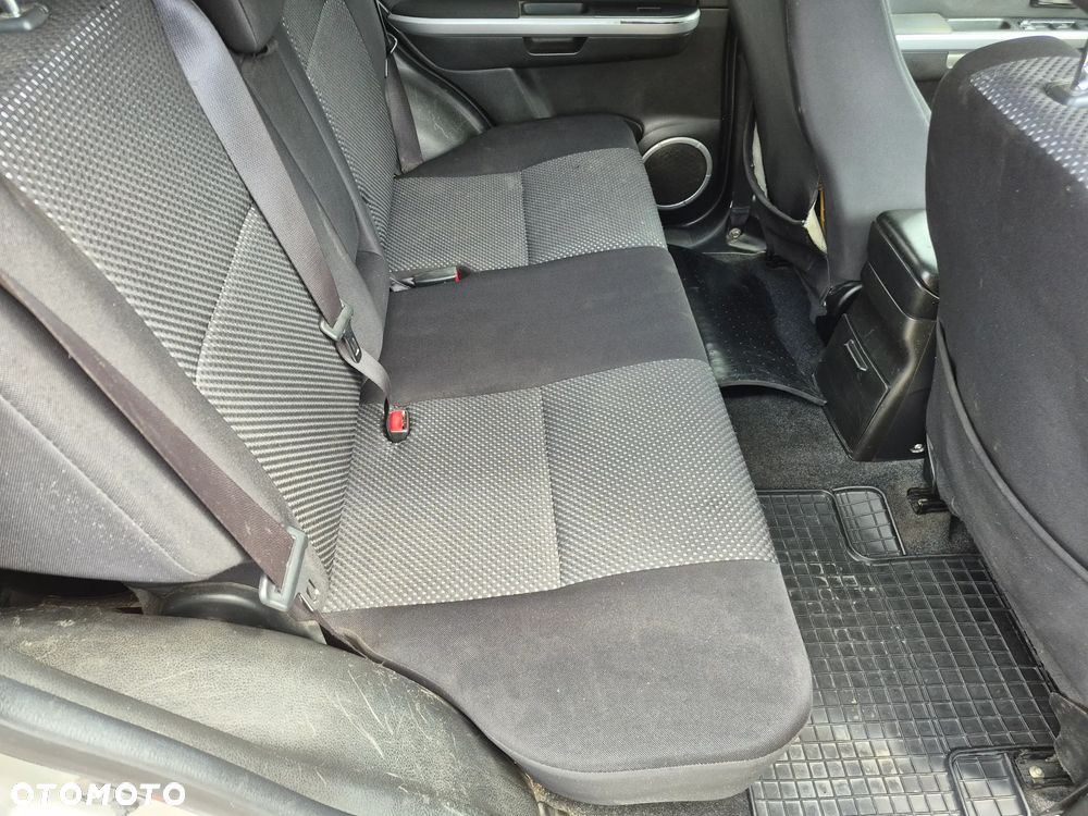 Suzuki Grand Vitara 2.0 - 11
