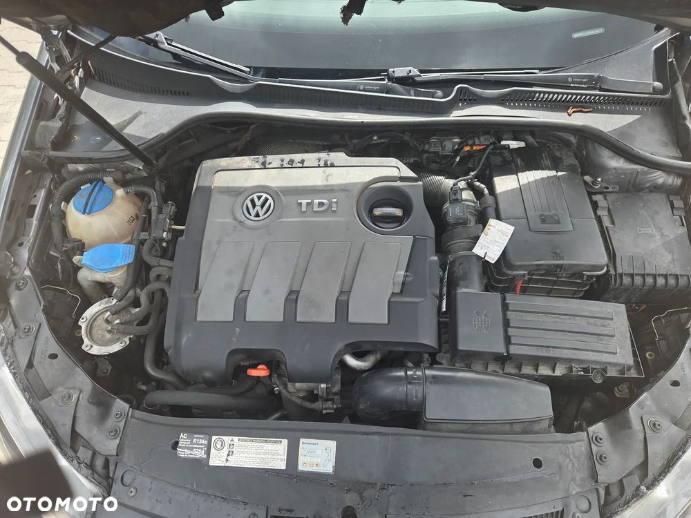Volkswagen Golf - 9