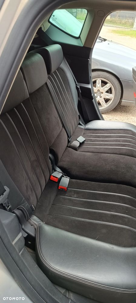 Lancia Delta 1.6 MJ Platino - 16