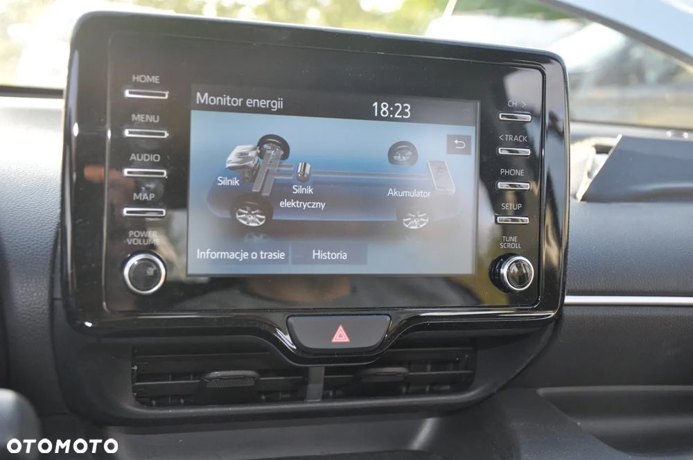 Toyota Yaris - 33