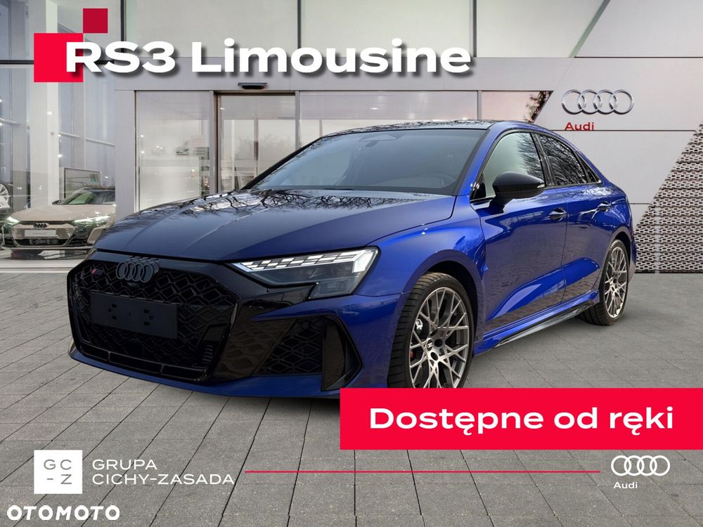 Audi RS3 Limousine - 1