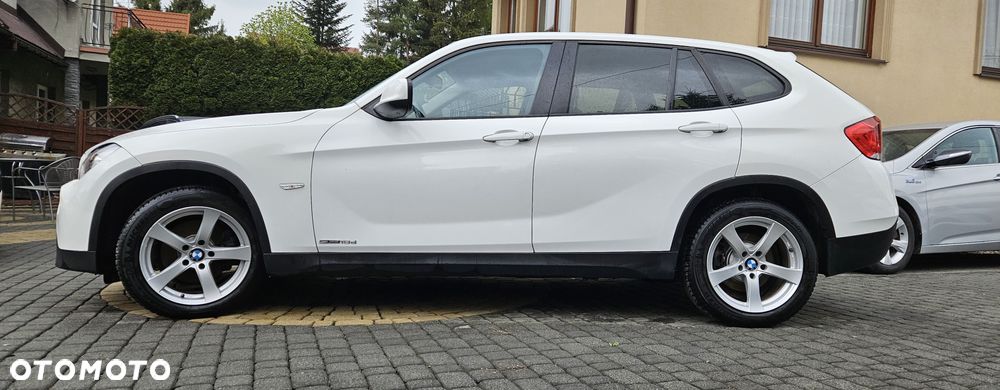 BMW X1 sDrive18d Sport Line - 18